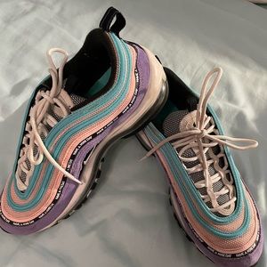 7Y Nike AirMax Have a Nike Day